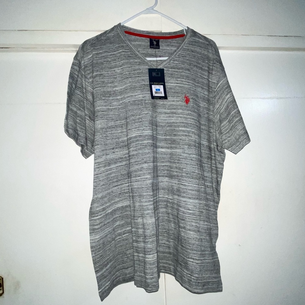 NWT - U.S. Polo Assn. Men's Space Dye V-Neck short sleeve tee shirt Size XL